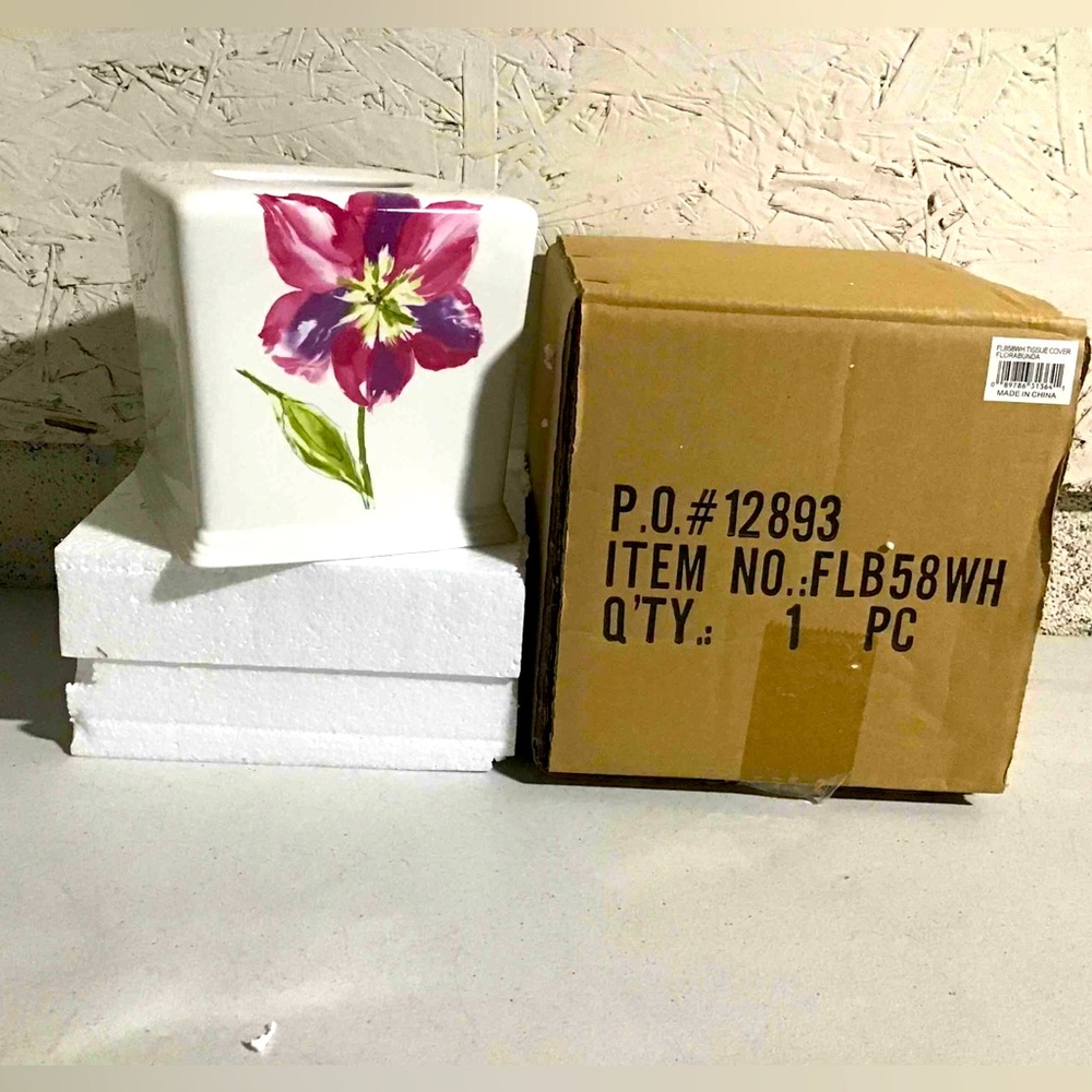 Floral Ceramic Tissue Cover with Pink Flower Design NIB